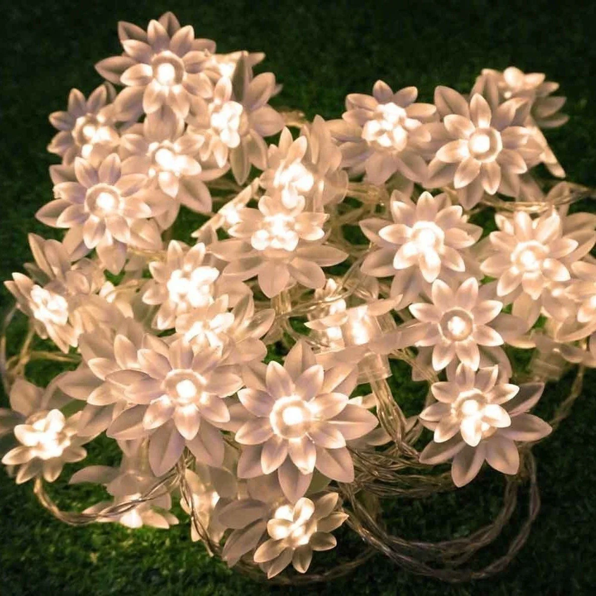 10m 80LED Solar Powered Lotus Flower Stake Garden Yard Light Landscape Outdoor Decor